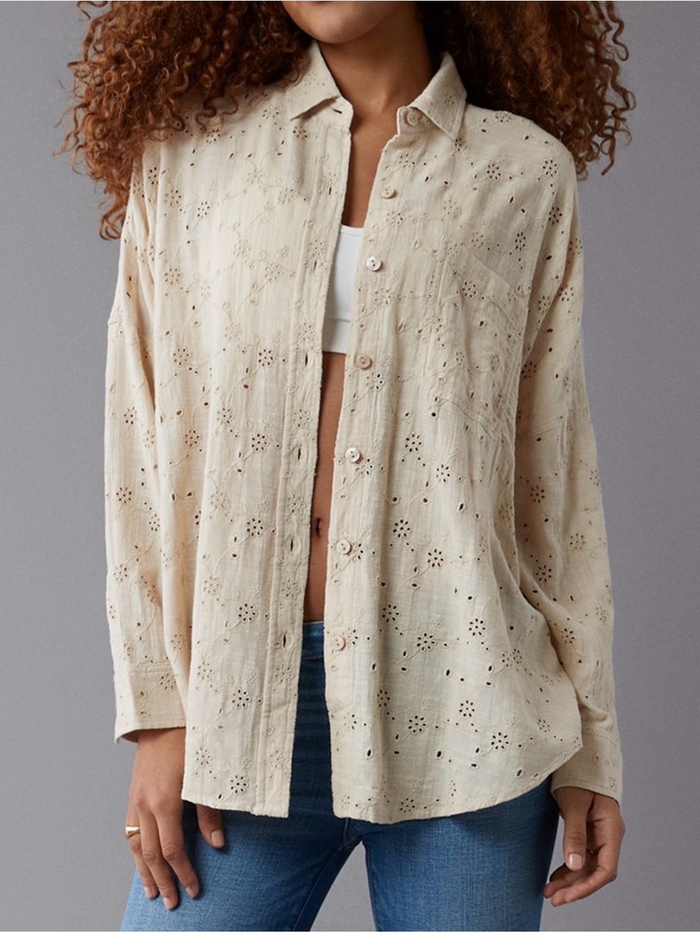 ✨American Eagle Oversized Eyelet Button-Down Embroidered Shirt✨